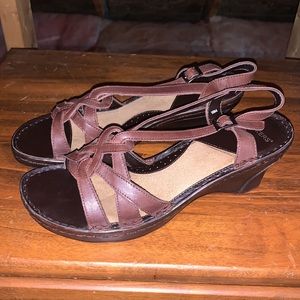 Dark brown leather dockers size 10M